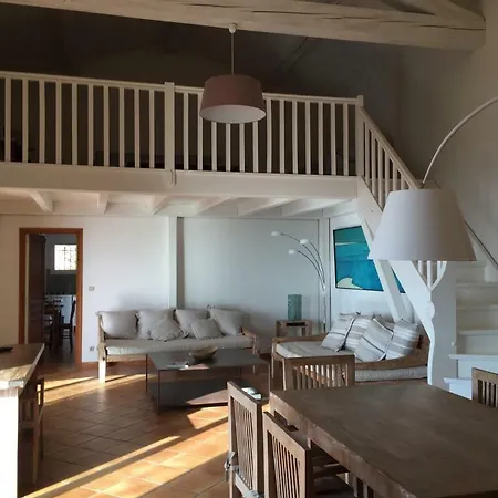 Вилла Villa Cavalaire *